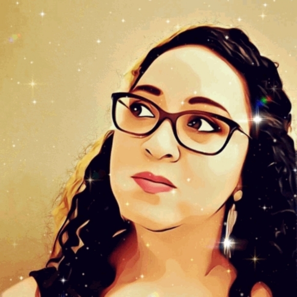 Meet your Posher, Eli - Picture 1 of 2